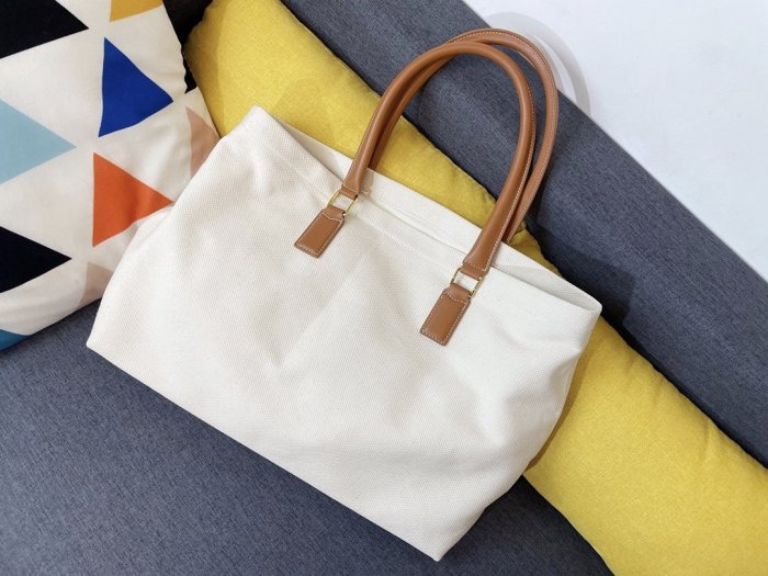 2021SS新作 Celine セリーヌ レディースハンドバックスーパーコピー