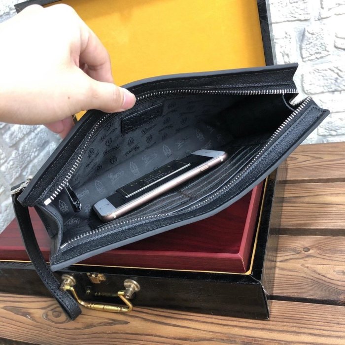 2020SS新作 Gucci グッチ メンズ ハンドバックスーパーコピー