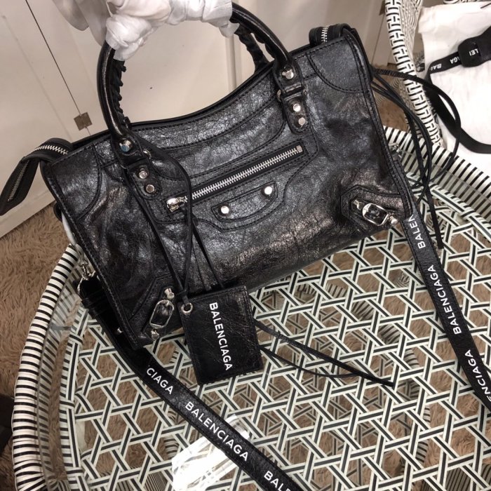 2020SS新作 Balenciaga バレンシアガ レディースショルダーバックスーパーコピー