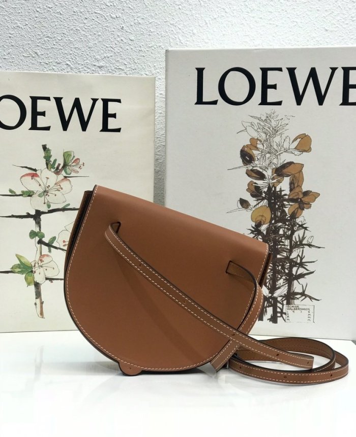 202106SS新作 LOEWE ロエベ レディース ショルダーバッグスーパーコピー