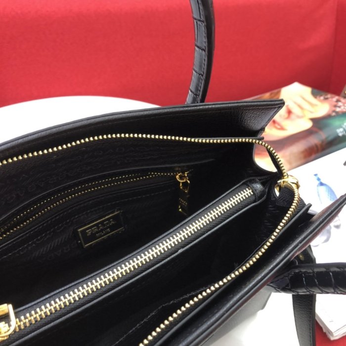 2021SS新作 Prada プラダ レディースハンドバックスーパーコピー