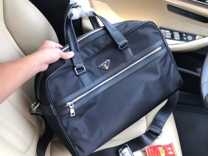202105SS新作 Prada プラダ メンズ ハンドバックスーパーコピー