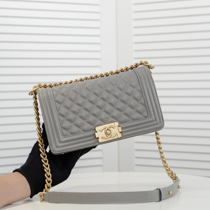 2021SS新作 シャネル Chanel ショルダーバック スーパーコピー