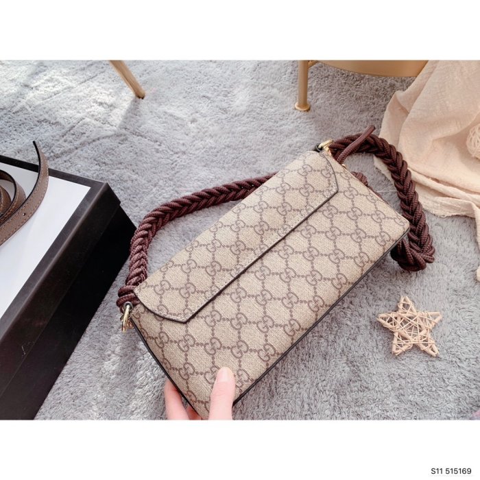 2021SS新作Gucci グッチ レディースショルダーバッグスーパーコピー