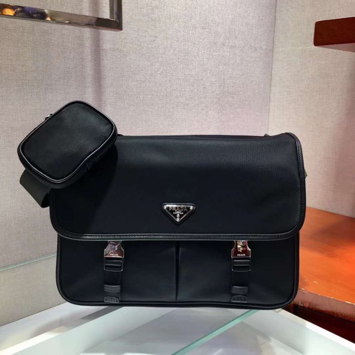 2021SS新作 メンズ Prada プラダショルダーバッグスーパーコピー