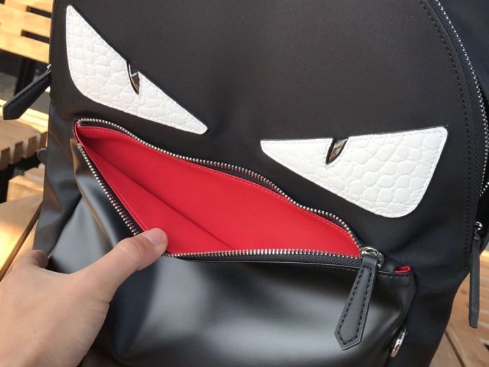 202105SS新作 FENDI フェンディ メンズ リュックバックスーパーコピー