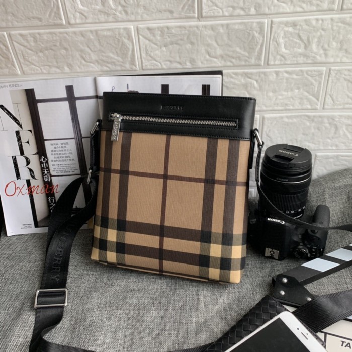 2020SS新作 Burberry バーバリー メンズ ショルダーバック スーパーコピー