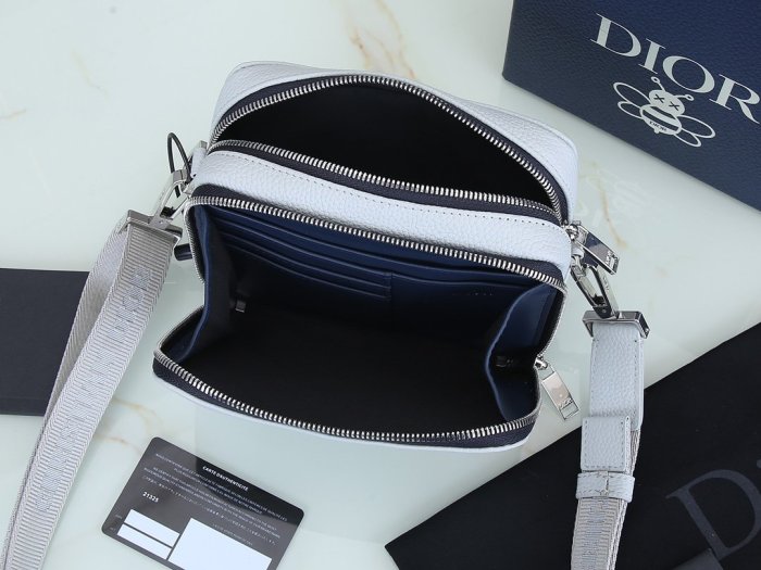2021SS新作 Dior ディオール メンズ ショルダーバック スーパーコピー