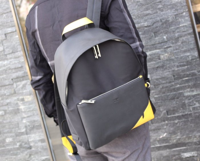 202105SS新作 FENDI フェンディ メンズ リュックバックスーパーコピー