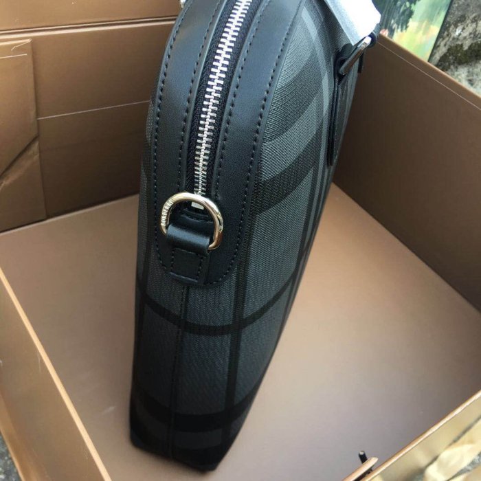2021SS新作 Burberry バーバリー メンズ ハンドバックスーパーコピー