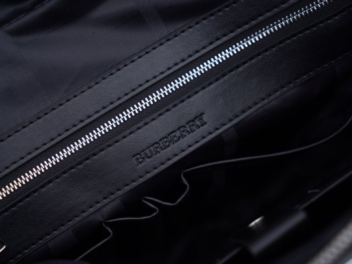 2021SS新作 Burberry バーバリー メンズ ハンドバックスーパーコピー