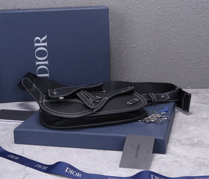 2020SS新作 Dior ディオール メンズ ショルダーバック スーパーコピー
