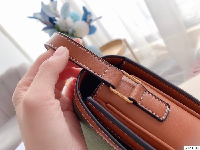 2020SS新作 Celine セリーヌ レディースショルダーバッグスーパーコピー