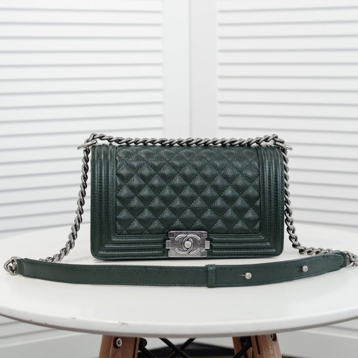 2021SS新作 シャネル Chanel ショルダーバック スーパーコピー