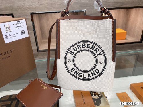 202103SS新作Burberryバーバリー レディース ショルダーバック スーパーコピー