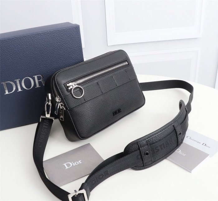 2021SS新作 Dior ディオール メンズ ショルダーバック スーパーコピー