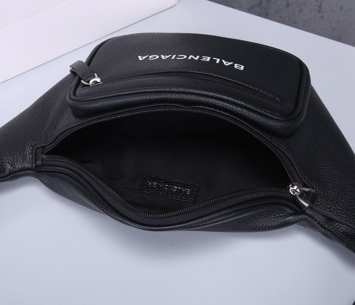 2020SS新作 Balenciaga バレンシアガ メンズ ショルダーバック スーパーコピー