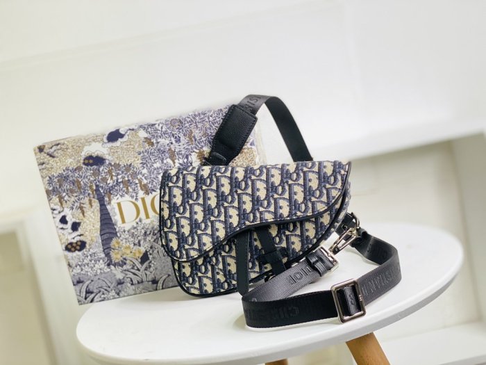 202103SS新作 Dior ディオール メンズ ショルダーバックスーパーコピー