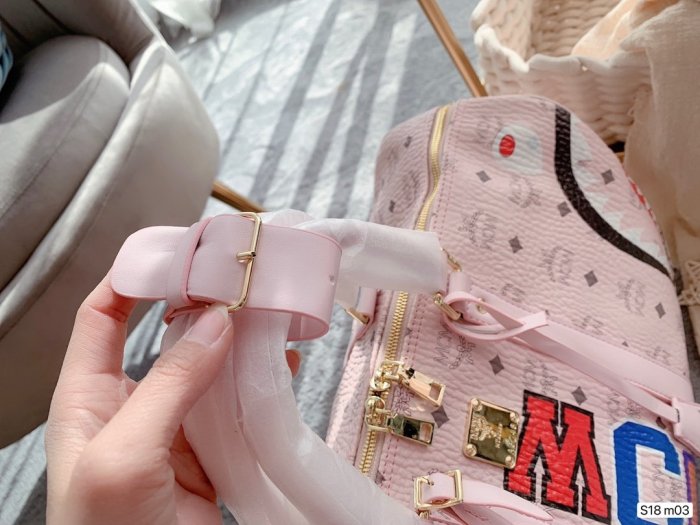 2020SS新作 MCM エムシーエム レディース ショルダーバッグ スーパーコピー