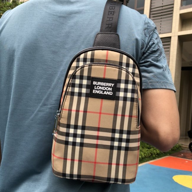 2020SS新作 Burberry バーバリー メンズ ショルダーバック スーパーコピー