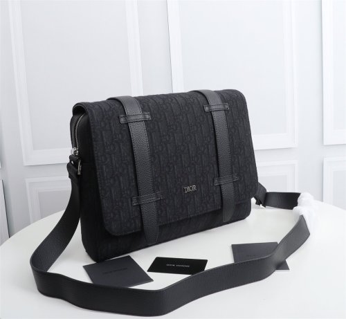 202103SS新作 Dior ディオール メンズ ショルダーバックスーパーコピー