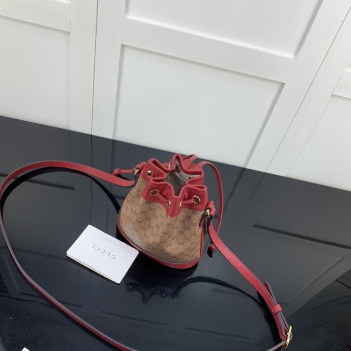 202103SS新作Gucci グッチ レディースショルダーバッグスーパーコピー