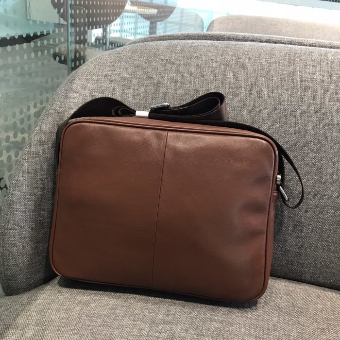2020SS新作 FENDI フェンディ ショルダーバック スーパーコピー