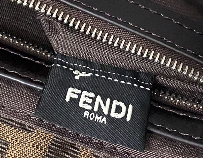 202103SS新作 FENDI フェンディ レディースショルダーバックスーパーコピー