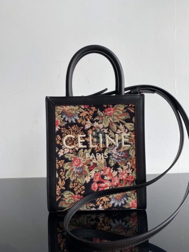 2021SS新作 Celine セリーヌ レディースショルダーバッグスーパーコピー