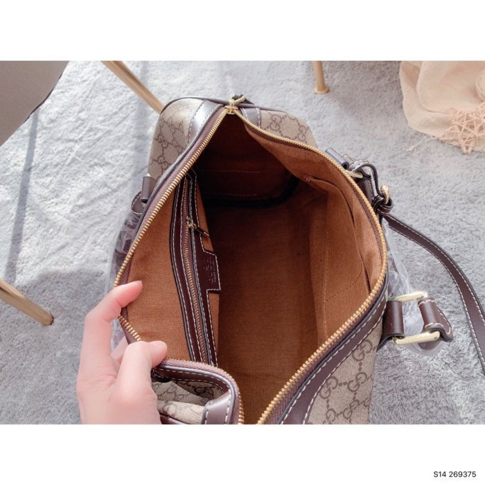 2021SS新作Gucci グッチ レディースショルダーバッグスーパーコピー