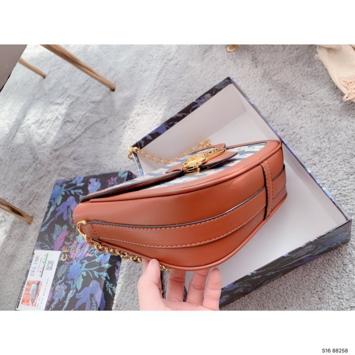 2021SS新作 Celine セリーヌ レディースショルダーバッグスーパーコピー