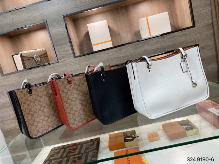 202106SS新作 Coach コーチ レディース ハンドバックスーパーコピー