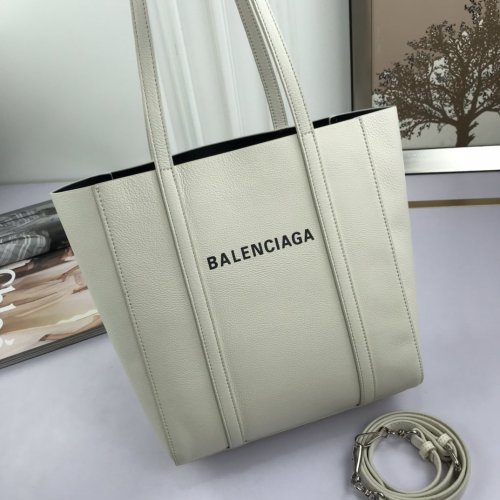 2021SS新作 Balenciaga バレンシアガ レディース ショルダーバックスーパーコピー