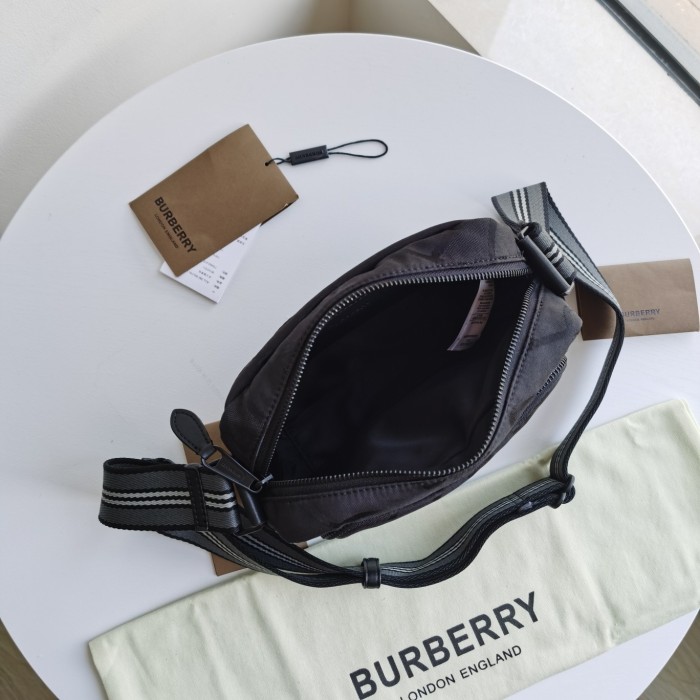 2020SS新作 Burberry バーバリー メンズ ショルダーバック スーパーコピー