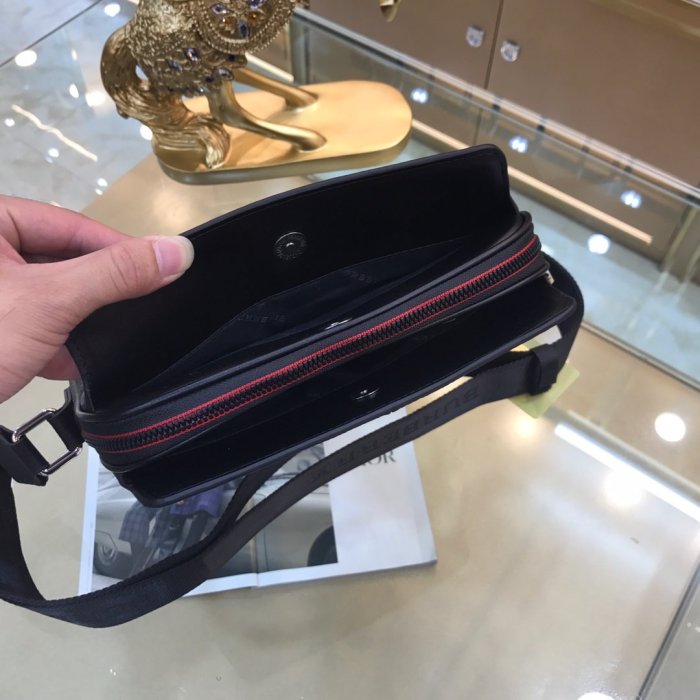 2020SS新作 Burberry バーバリー メンズ ショルダーバック スーパーコピー