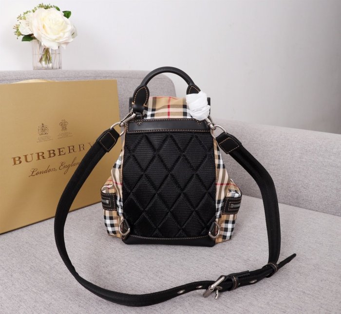 202103SS新作 Burberry バーバリー メンズリュックバックスーパーコピー