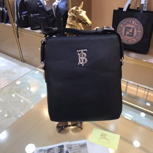 2020SS新作 Burberry バーバリー メンズ ショルダーバック スーパーコピー