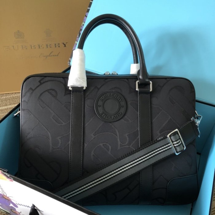 2021SS新作 Burberry バーバリー メンズ ハンドバックスーパーコピー