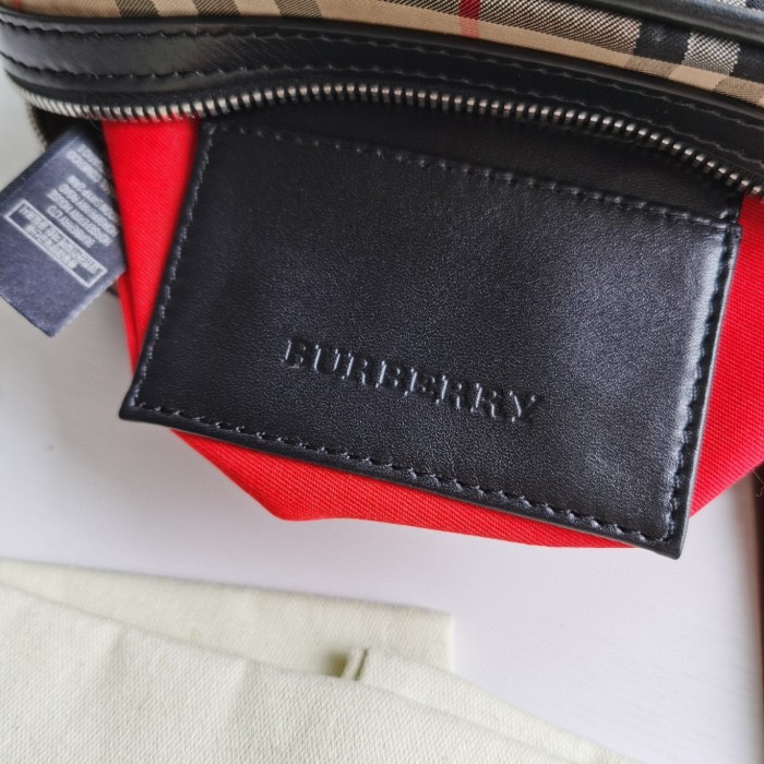 202103SS新作 Burberry バーバリー メンズ ショルダーバック スーパーコピー
