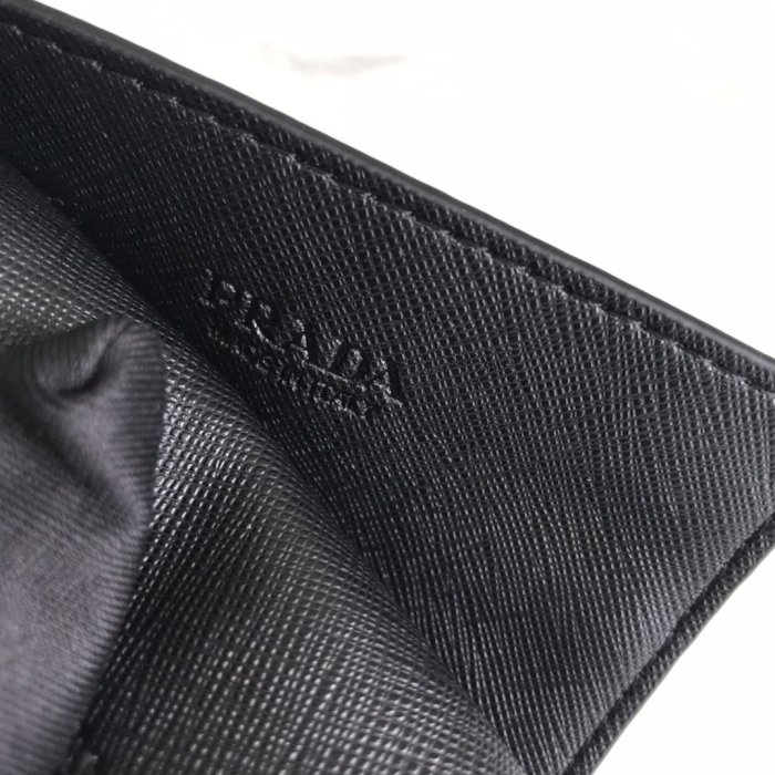 2020SSプラダ PRADA新作通販短財布スーパーコピー