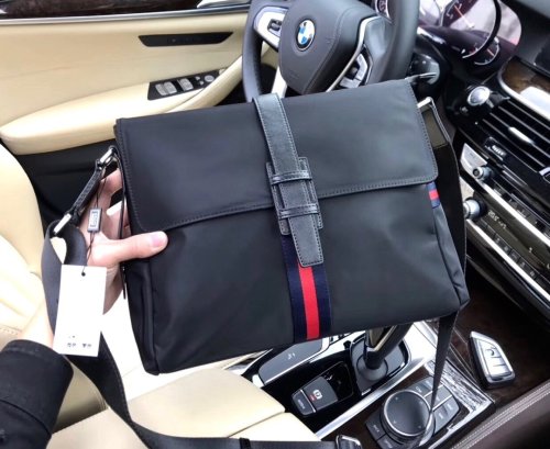 2020SS新作 Gucci グッチ メンズ ショルダーバックスーパーコピー