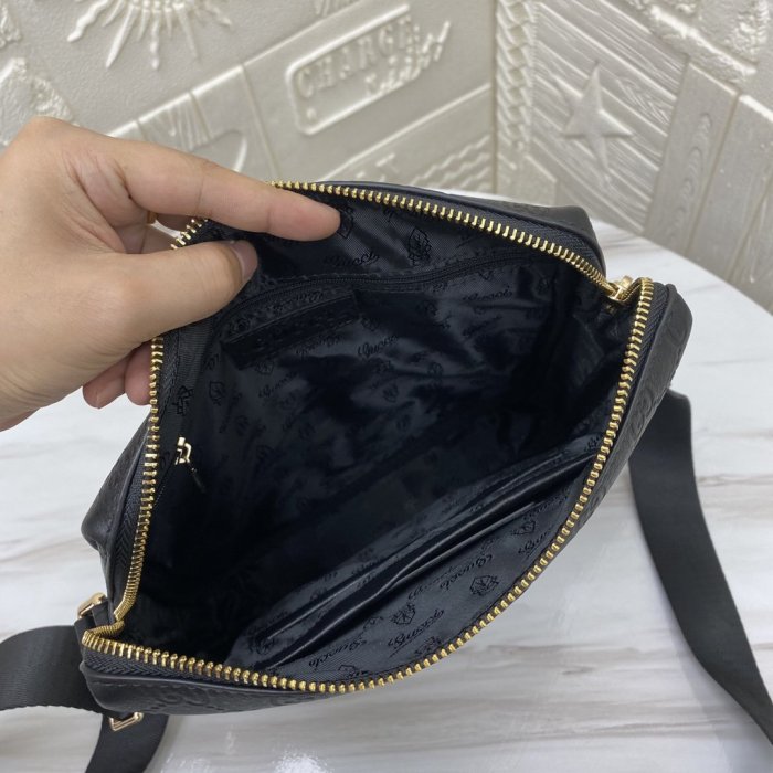 2021SS新作 Gucci グッチ メンズ ショルダーバックスーパーコピー