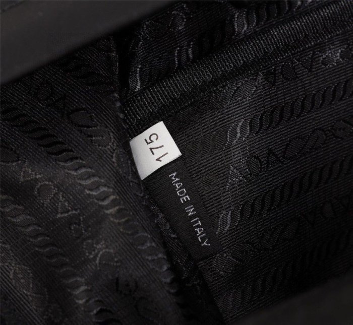 202103SS新作レディース Prada プラダ リュックバックスーパーコピー