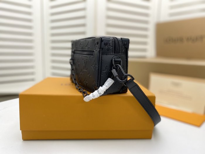 202103新作 Louis Vuitton ルイヴィトン ショルダーバッグスーパーコピー