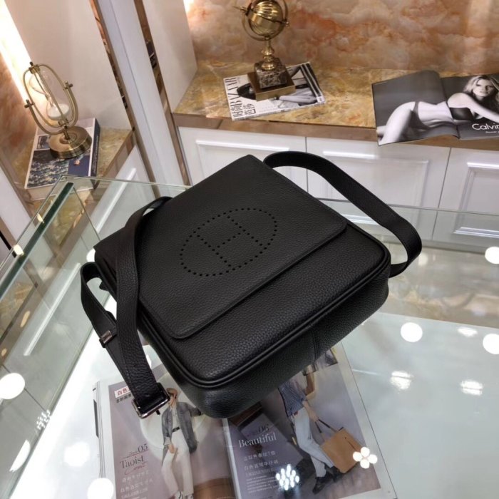 202105SS新作 エルメス Hermes メンズ ショルダーバックスーパーコピー