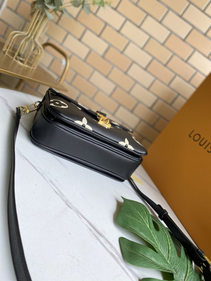 202105SS新作 Louis Vuitton ルイヴィトン レディース ショルダーバック スーパーコピー