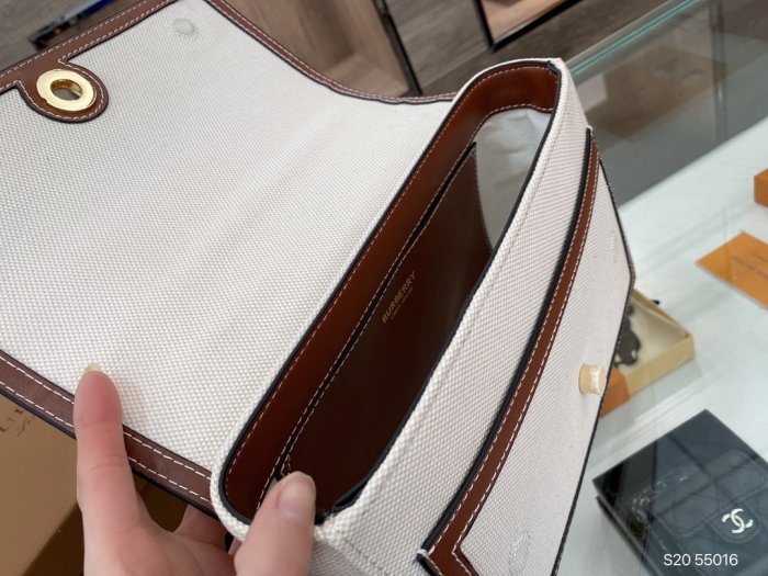 202103SS新作Burberryバーバリー レディース ショルダーバック スーパーコピー