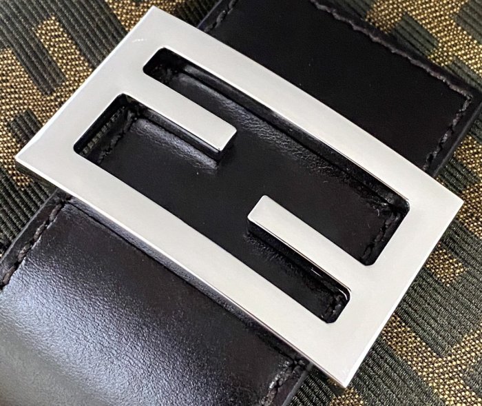 202103SS新作 FENDI フェンディ レディースショルダーバックスーパーコピー