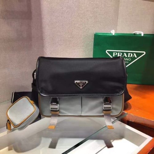 2021SS新作 メンズ Prada プラダショルダーバッグスーパーコピー