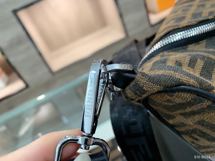 202103SS新作 FENDI フェンディ レディースショルダーバックスーパーコピー